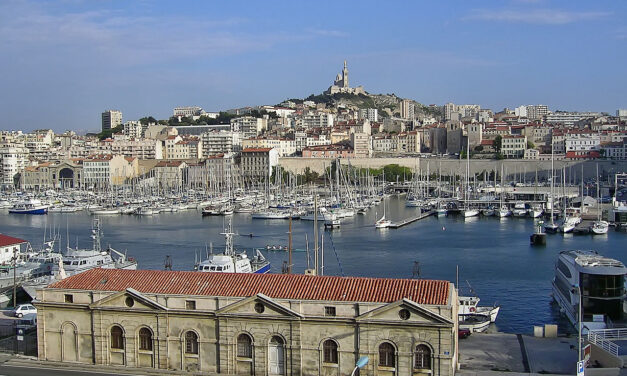 Überschwemmungen im Alten Hafen von Marseille